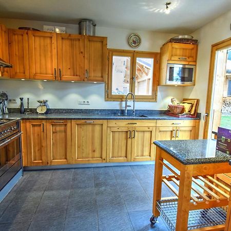 Chalet De Luxe Avec Cheminee, Terrasse, Garage A Morzine - Fr-1-524-14 Exterior photo